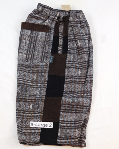 HAND WOVEN SHORTS WITH CORDUROY PATCHES - Image 10