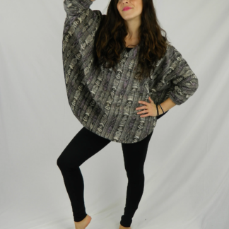 SHORT PONCHO WITH SLEEVES IN HAND WOVEN COTTON WITH FLEECE LINING