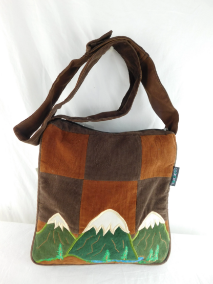 PATCHWORK SHOULDER BAG WITH MOUNTAIN APPLIQUE - Image 2