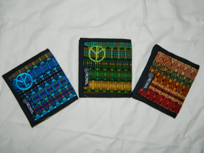 BROCADED 2-FOLD WALLET WITH PEACE SIGN EMBROIDERY - Image 3